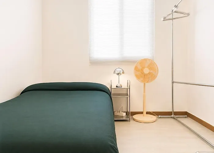 Spacious 3-room For 6 People In Gangnam Near Seolleung Station * Séoul